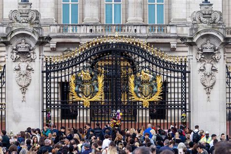 A Royal Treat Buckingham Palace Opens To The Public This Summer