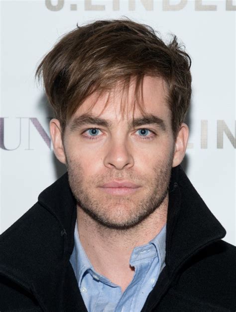 Chris Pine Celebrates New Flaunt Cover The Fashionisto