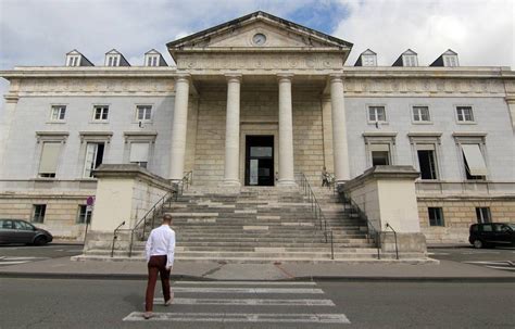 Pau Un Individu Interpell Suspect D Avoir Commis Un Viol Et Une