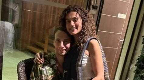 Taapsee Pannu Shares a Sweet New Year's Hug With Boyfriend Mathias Boe ...