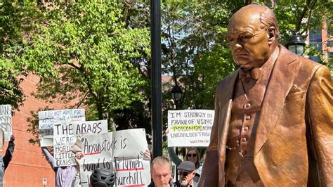 Protesters Crash Calgarys Winston Churchill Statue Unveiling Ctv News