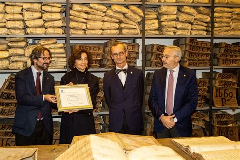 Audrey Azoulay Numero Uno Dellunesco In Visita Nellarchivio Storico