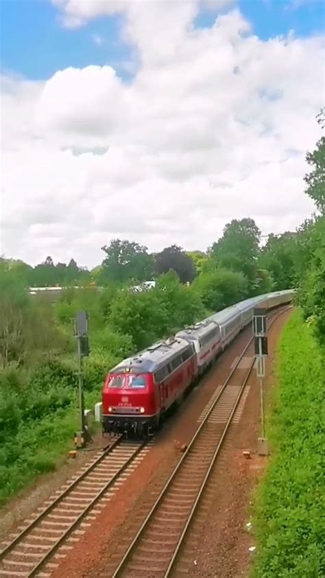 Ic Mit 218 838 1 Altrot Und 218 341 6 Intercity In Itzehoe