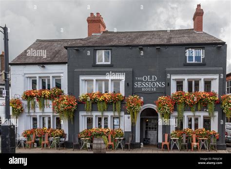 The Old Sessions House, stylish pub and restaurant in Knutsford, United ...