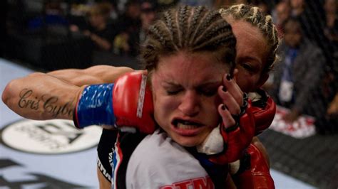 Fighting Hard! - The BRUTAL World of MMA