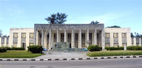 Academia De Bellas Artes En Cuba A La Vanguardia En Su Aniversario