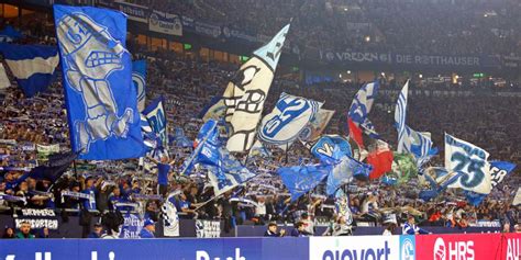 Ultras Gelsenkirchen U Ern Sich Zu Choreografie Verbot Faszination