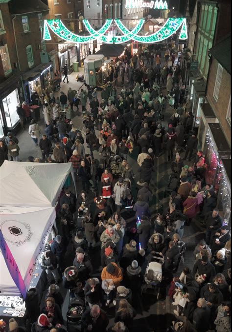 Coleshill Highstreet Lights Switch On Christmas Market Visit Coleshill