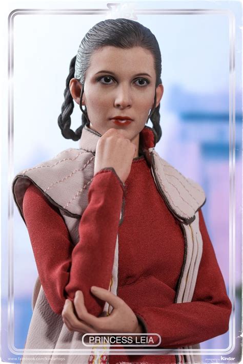HOT TOYS Photos de production final de Leïa version Bespin Mintinbox