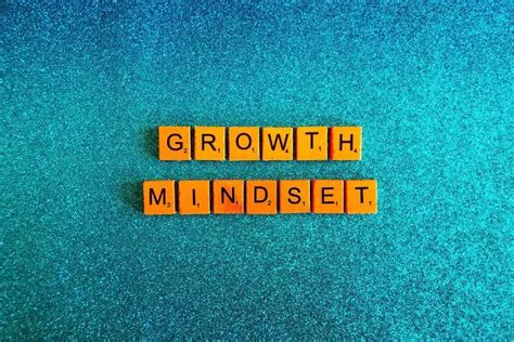 Pentingnya Menciptakan Growth Mindset Untuk Pertumbuhan Karir Anda