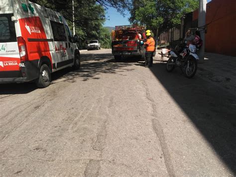 Motociclista Sufri Una Convulsi N Y Cay Del Rodado En La V A P Blica