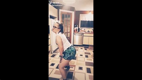 First Time Twerking 💃🏽 Youtube