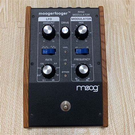 Yahooオークション Moog Moogerfooger Mf 102 リングモジュレーター