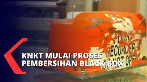 Melalui Proses Panjang Knkt Mulai Mengunduh Isi Dari Black Box Pesawat