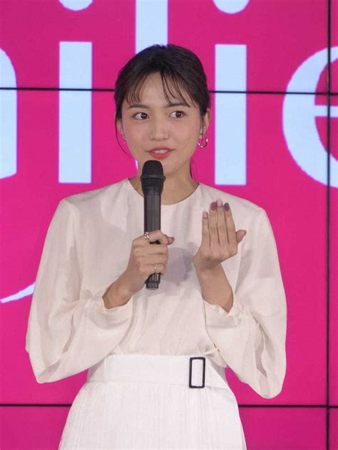 ネイル予約アプリ「ネイリー」新cm発表会に出席した川口春奈 ― スポニチ Sponichi Annex 芸能