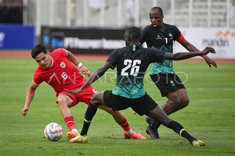 Pertandingan Uji Coba Timnas Indonesia Lawan Tanzania Antara Foto