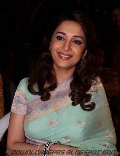 Madhuri Dixit Hot And Sexy In Saree Stills South Wood Gallery