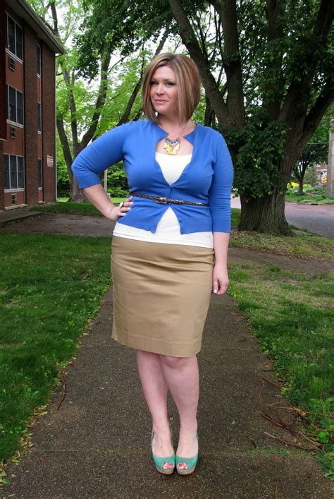 Another Awesome Cardiganskinny Beltpencil Skirt Look I Adore Curvy Fashion Plus Size Fashion