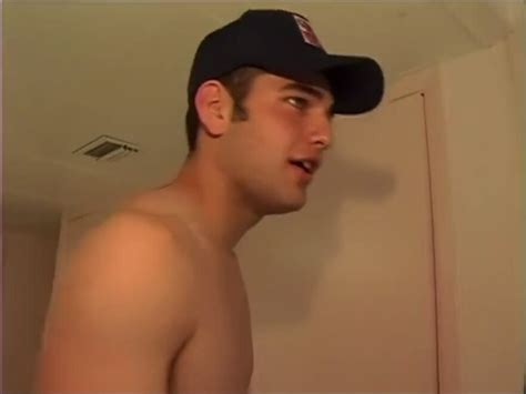 Small Cock CMNM Nude Pizza Boy Small Cut ThisVid