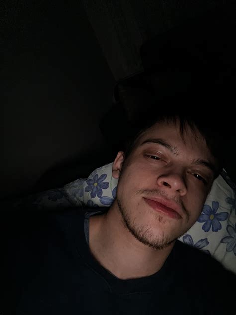 Horny Sub Here Add Me Hot Teen Doms Jnscot R Gaysnapchatshare