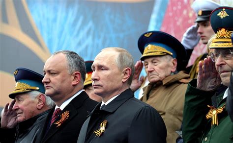 Военный парад на Красной площади • Президент России
