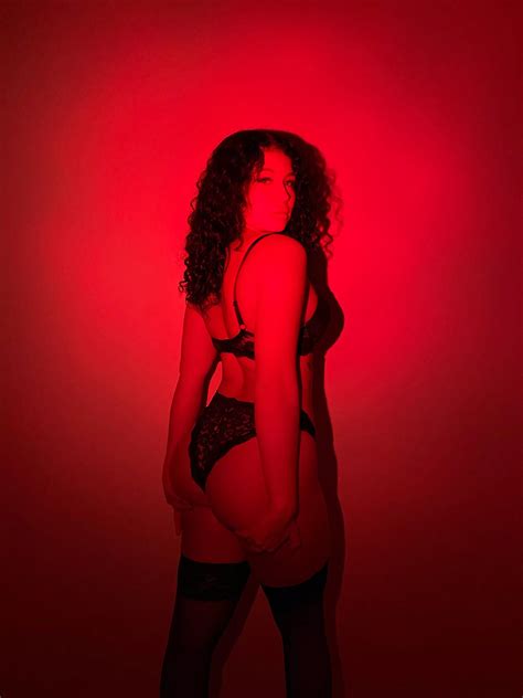 Show Your Favorite Sex Position And Ill Show Mine OF 35 Nudes