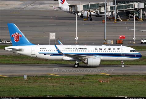 B 30A8 China Southern Airlines Airbus A320 251N Photo By Lihutao ID