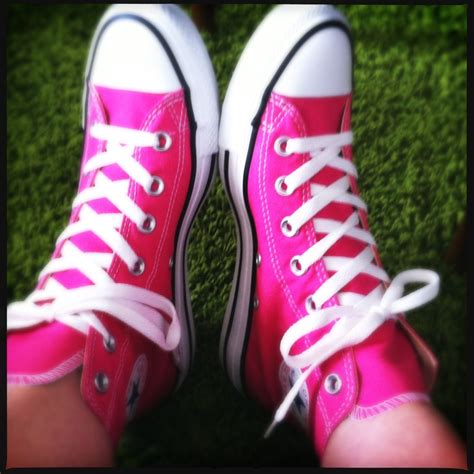 Converse Hot Pink