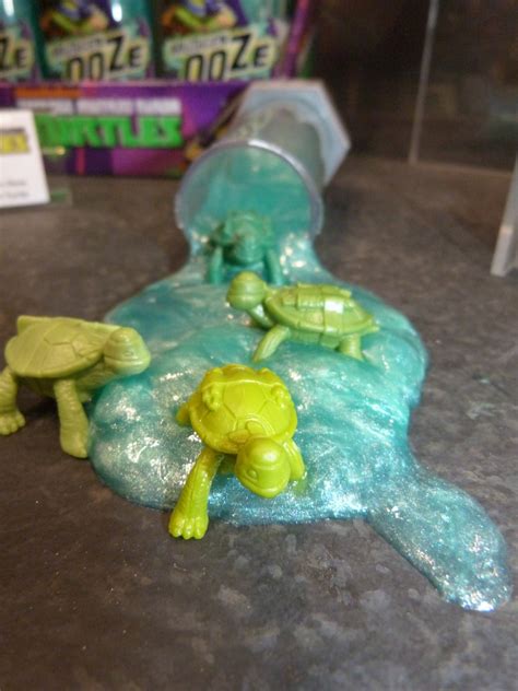 JIMSMASH ! ! !: TMNT: MUTAGEN OOZE CANISTER & BABY TURTLES