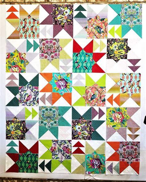 Pin By My Info On Tula Pink Quilts Tula Pink Quilt Quilts Bright Quilts