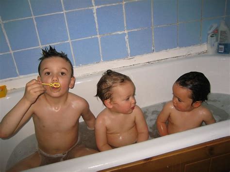 Cousins In The Bath Dave And Mona Jeffreys Flickr