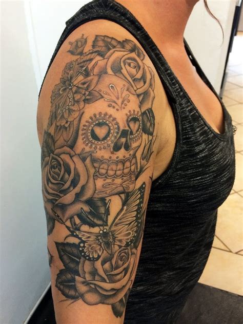 Tatuajes De Calaveras Con Rosas