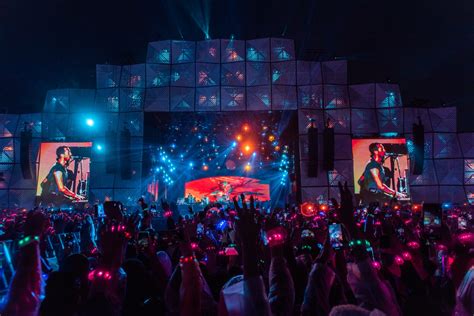 Coldplay fez um show histórico no Rock in Rio 2022 Entretetizei