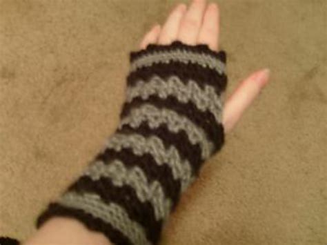 Ravelry Fingerless Gloves Pattern By Judith L Swartz