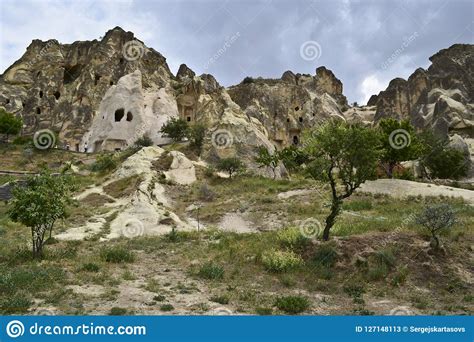 Iglesias Del Roca Corte En Museo Del Aire Abierto De Goreme Imagen De