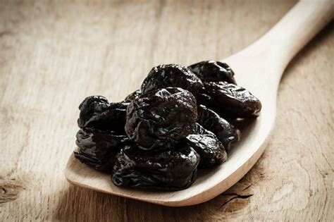 Plums Vs Prunes Which Are Better