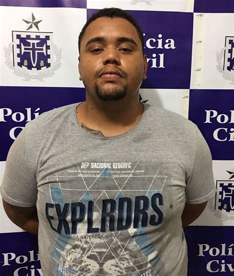 Homem é Preso Com Três Armas E Munições Em Feira De Santana Bahia No Ar