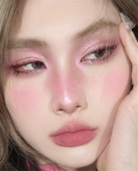 Sparkling Pink Douyin Makeup Look