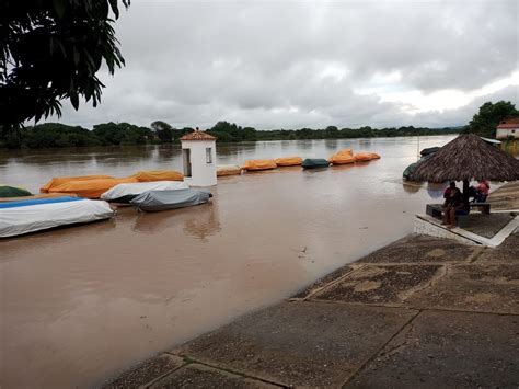 Municípios de Floriano e Luzilândia permanecem o rio Parnaíba na