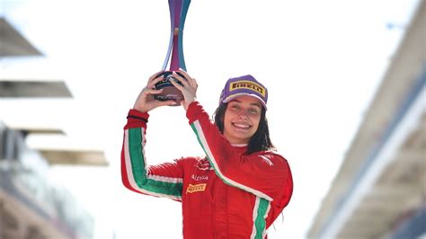 Marta García campeona de la F1 Academy correrá el FRECA en 2024 con