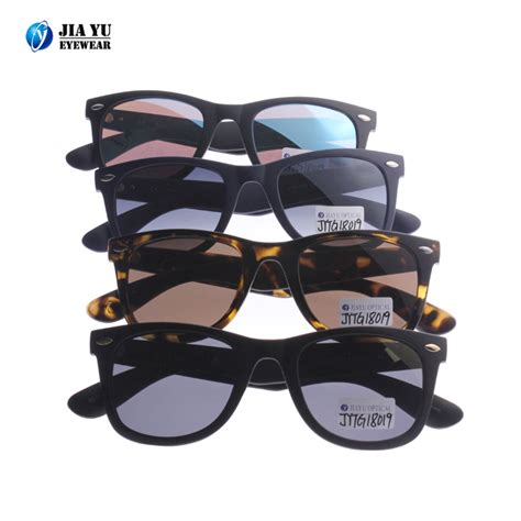 Wholesale Custom Free Sample Uv 400 Polarized Fashion Unisex Sunglasses