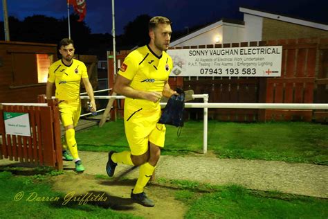 220921 SM 1074 22 09 21 Penrhyncoch FC V Pontypridd Tow Flickr