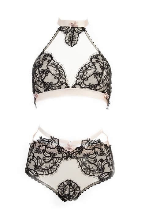 Marie Antoinette inspired lingerie Lingerie inspirée par Marie Antoinette PLACE DE LA DENTELLE