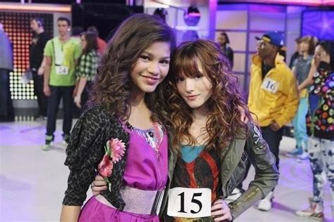 Fotos Del Cast De Shake It Up