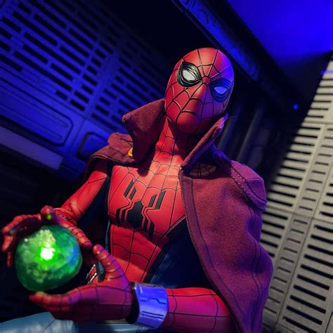 Explore The Spider Verse Hot Toys Spider Man Zombie Hunter