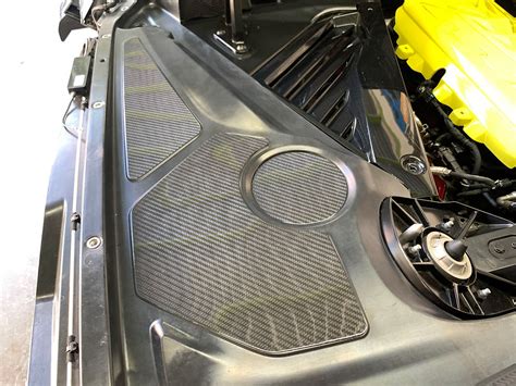 2020 Corvette C8 Level 2 Carbon Fiber Engine Appearance Package