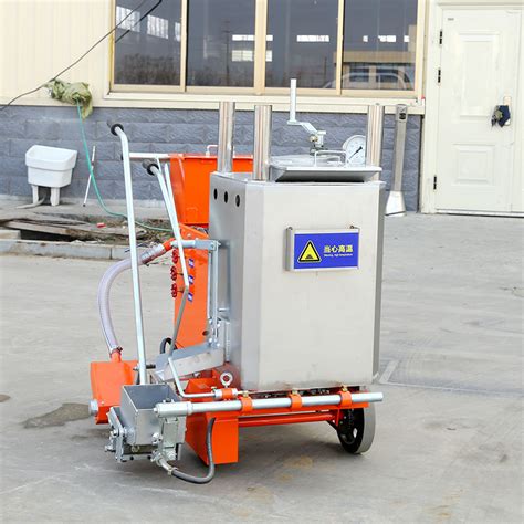 Self Propelled Vibrating Line Machine Hot Melt Road Marking Machine