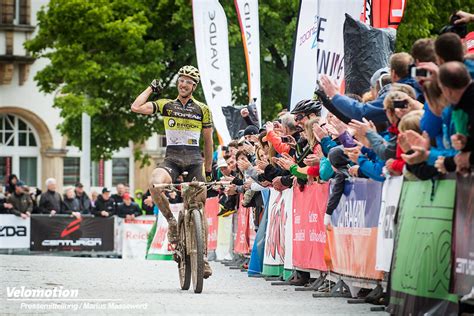 Marathon EM La Chasse Au Maillot Bleu Velomotion