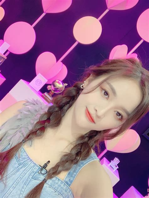 WJSN DAILY On Twitter TRANS 190406 Xuanyi Weibo Update MeetingYou