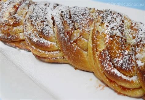 Oggi Vi Cucino Cos Re Cake Treccia Con Confettura Di Fragole